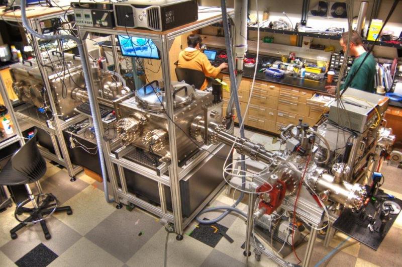 Attosecond Beamline Endstation