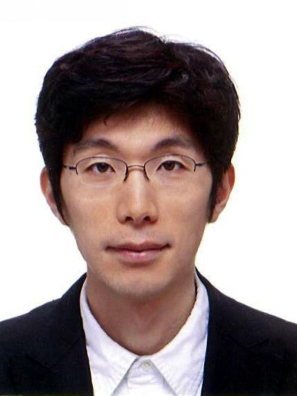 Kiryung Lee Headshot