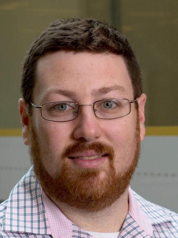 Seth Weinberg Headshot